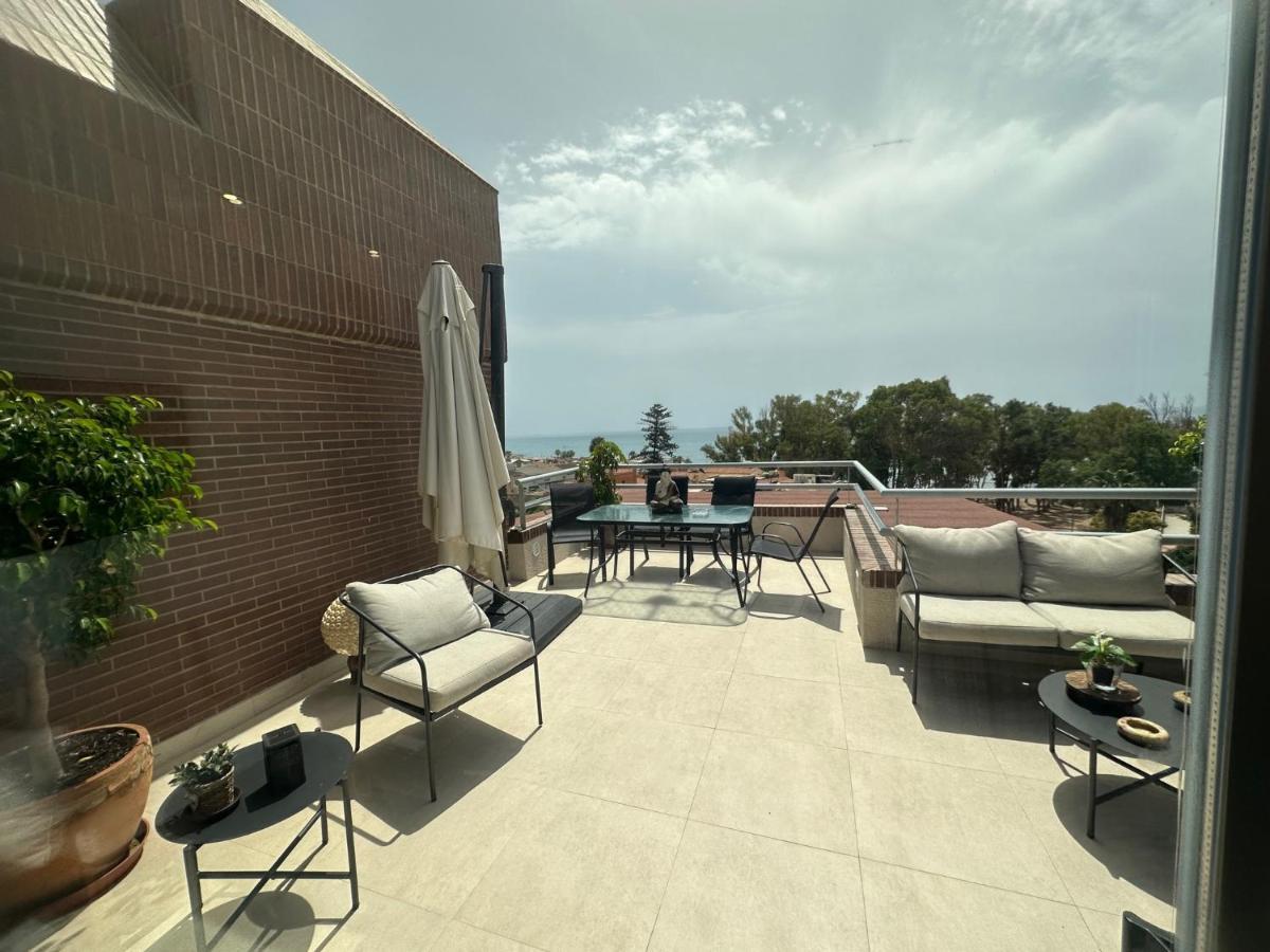 Penthouse Puerta De Pedregalejo Apartment Málaga Exterior foto